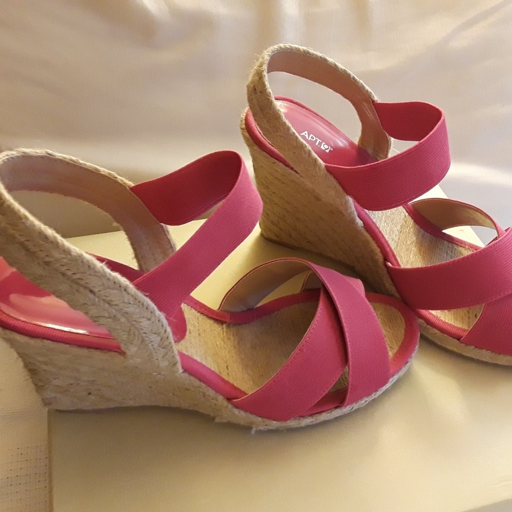 Apt 9 wedge slingback heel sandals